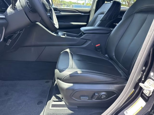 2024 Midnight Sky Jeep Grand Cherokee Limited 4X4 SUV