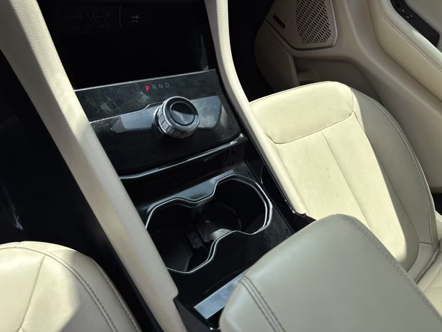 2022 Silver Zynith Jeep Grand Cherokee L Limited RWD SUV