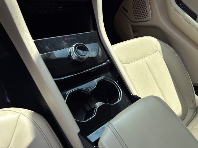 2022 Silver Jeep Grand Cherokee L Limited RWD SUV