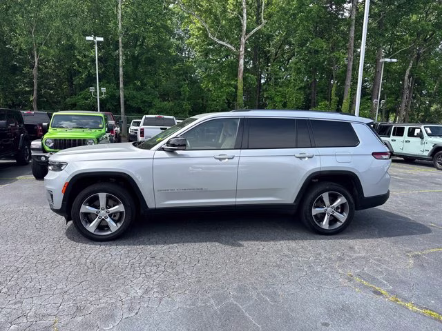 2022 Silver Jeep Grand Cherokee L Limited RWD SUV