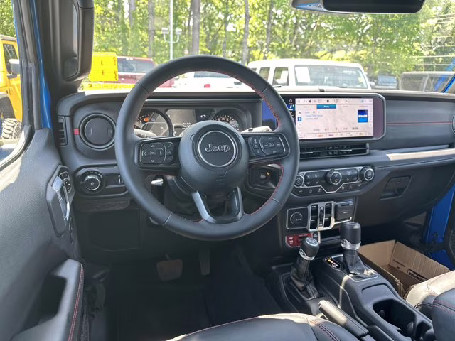 2025 Hydro Blue Pearl Coat Jeep Wrangler Rubicon X 4X4 Convertible