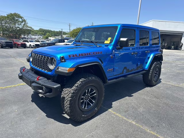 2025 Hydro Blue Pearl Coat Jeep Wrangler Rubicon X 4X4 Convertible