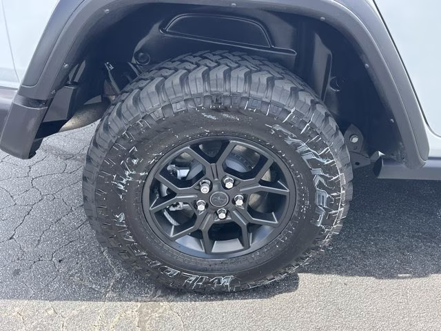 2024 Bright White Clearcoat Jeep Wrangler 4xe Willys 4X4 Convertible