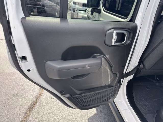 2024 Bright White Clearcoat Jeep Wrangler 4xe Willys 4X4 Convertible