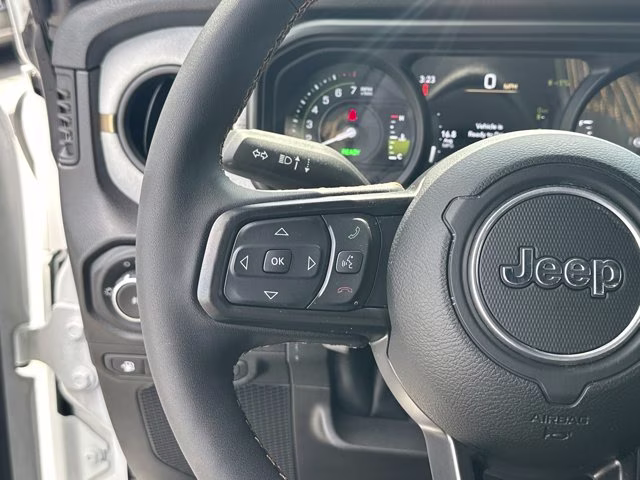 2024 Bright White Clearcoat Jeep Wrangler 4xe Willys 4X4 Convertible