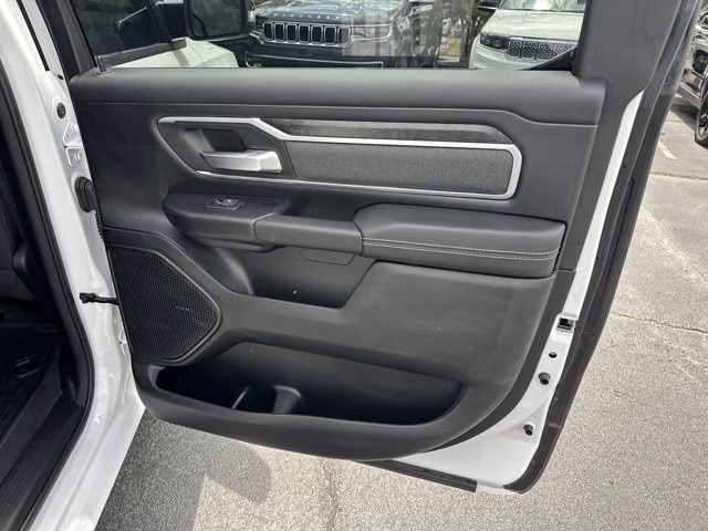 2023 Bright White Clearcoat Ram 1500 Big Horn 4X4 Truck