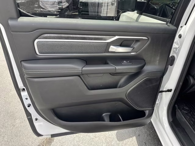 2023 Bright White Clearcoat Ram 1500 Big Horn 4X4 Truck