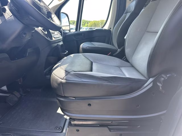 2025 Bright White Clearcoat Ram ProMaster Cargo Van Tradesman FWD Van