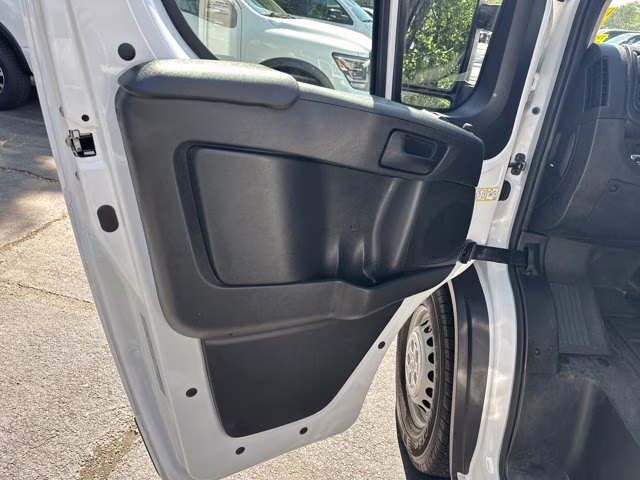 2025 Bright White Clearcoat Ram ProMaster Cargo Van Tradesman FWD Van