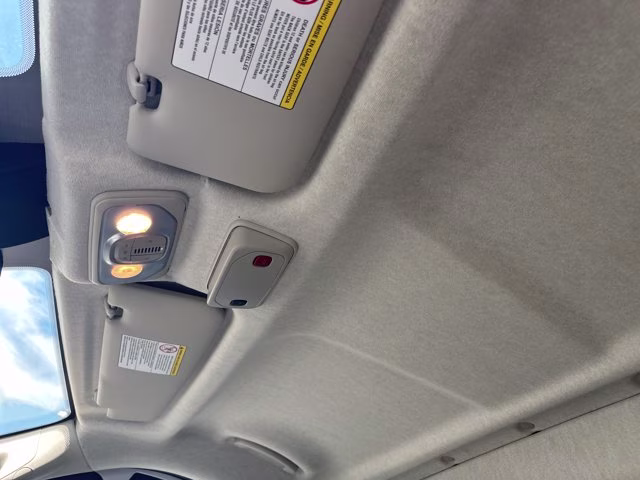 2025 Bright White Clearcoat Ram ProMaster Cargo Van Tradesman FWD Van