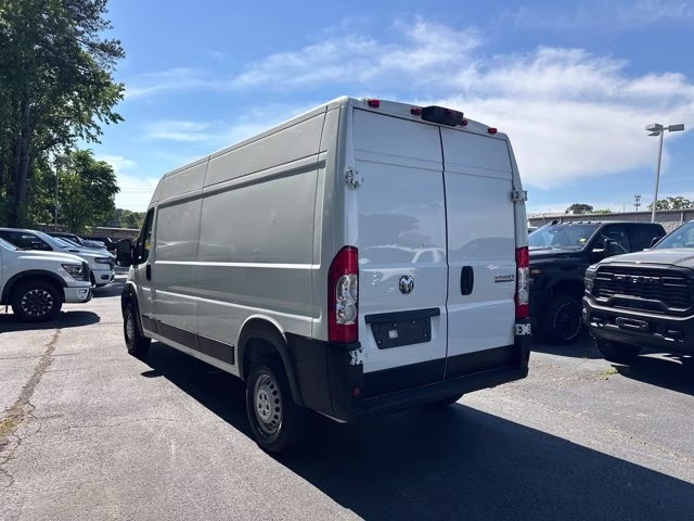 2025 Bright White Clearcoat Ram ProMaster Cargo Van Tradesman FWD Van