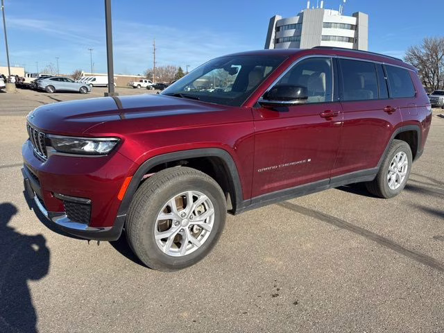 2023 Velvet Red Pearlcoat Jeep Grand Cherokee L Limited 4X4 SUV