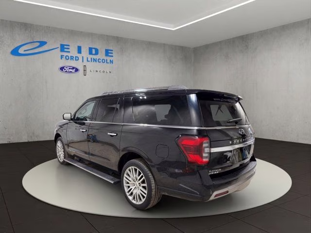 2022 Agate Black Metallic Ford Expedition Max Platinum 4X4 SUV