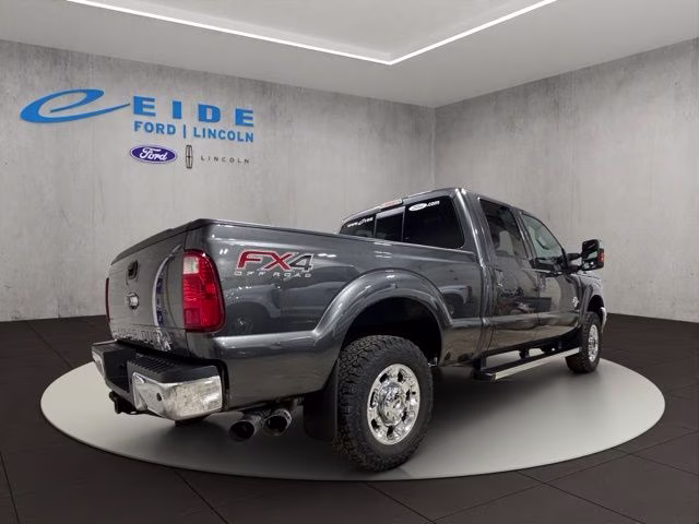 2016 Magnetic Metallic Ford Super Duty F-250 SRW Lariat 4X4 Truck