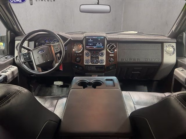 2016 Magnetic Metallic Ford Super Duty F-250 SRW Lariat 4X4 Truck