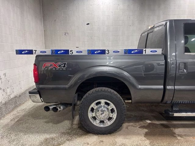 2016 Magnetic Metallic Ford Super Duty F-250 SRW Lariat 4X4 Truck
