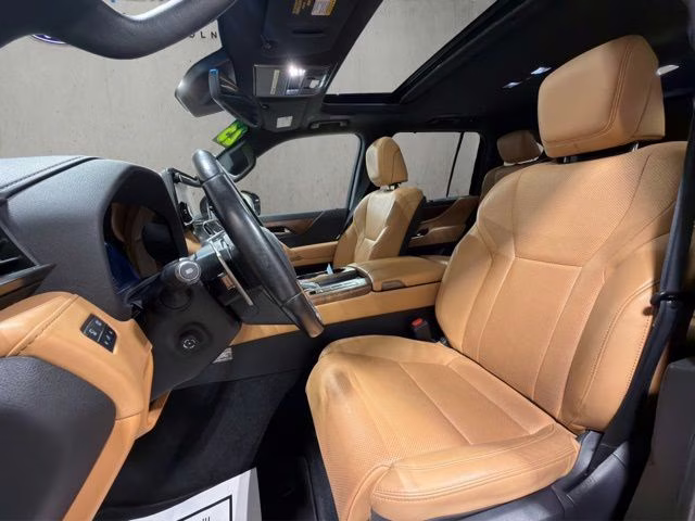 2023 Nori Green Pearl Lexus LX 600 Luxury 4X4 SUV