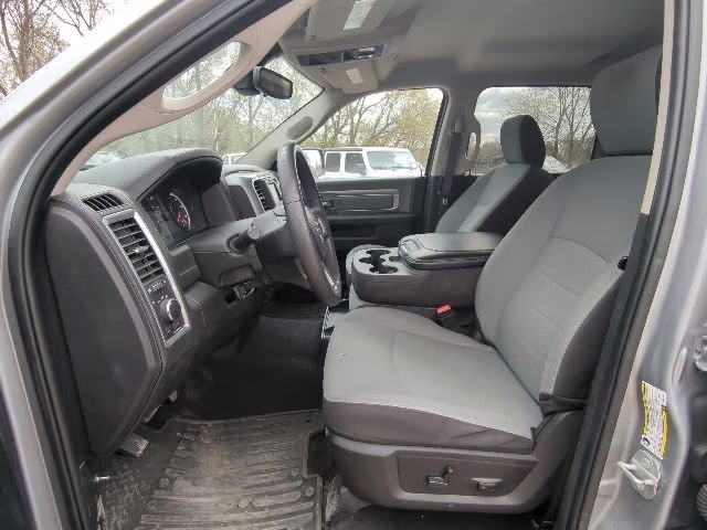 2023 Billet Silver Metallic Clearcoat Ram 1500 Classic SLT 4X4 Truck