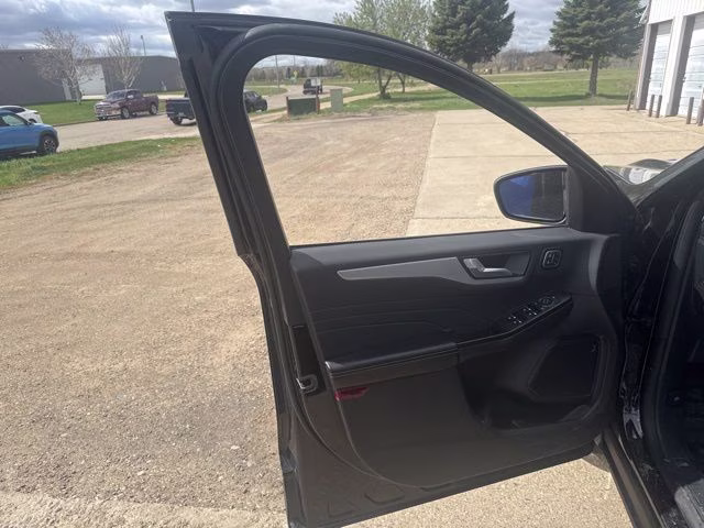 2025 Agate Black Metallic Ford Escape Platinum AWD SUV