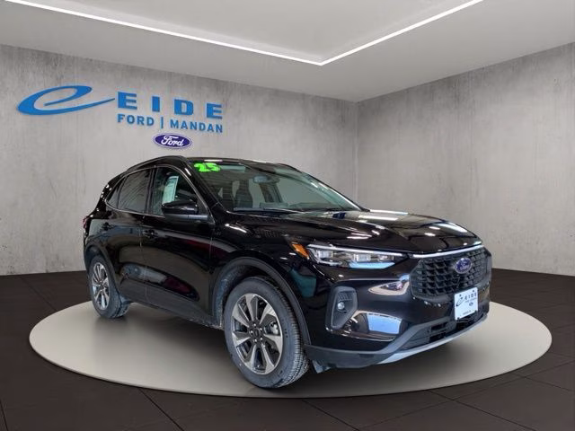 2025 Ford Escape Platinum AWD's photo