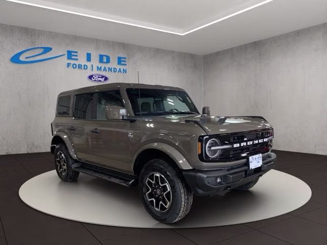 2026 Ford Bronco Outer Banks 4x4's photo
