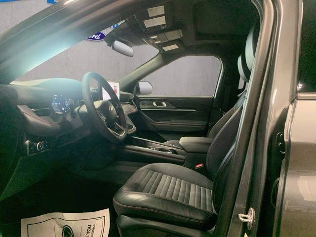2026 Carbonized Gray Metallic Ford Explorer ST-Line 4X4 SUV