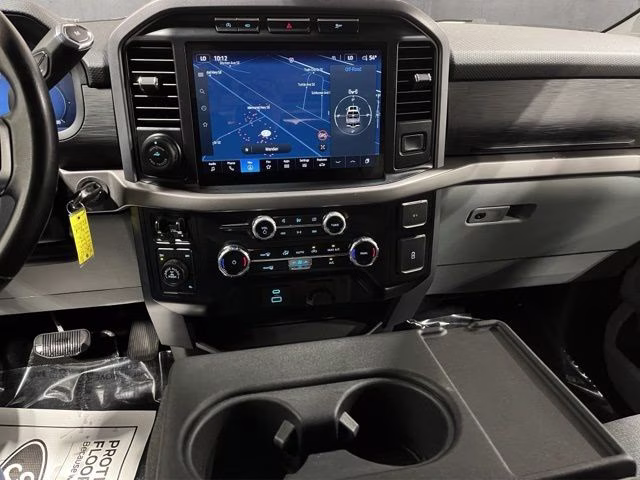 2024 Agate Black Metallic Ford F-150 XLT 4X4 Truck