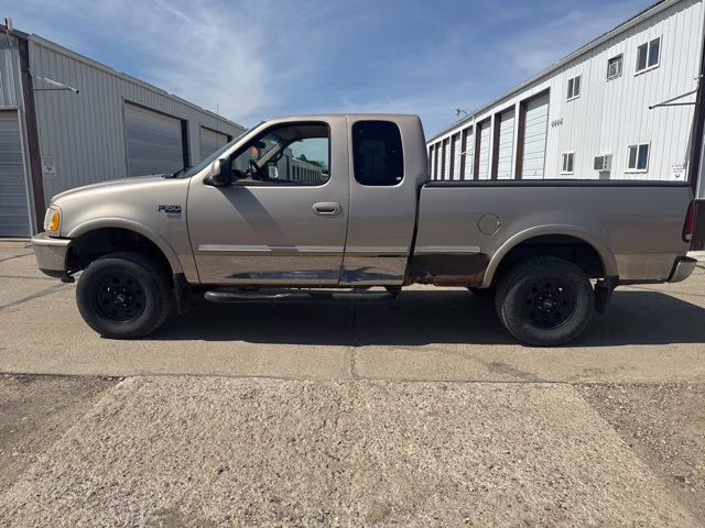 1998 Champagne Ford F-150 XLT 4X4 Truck
