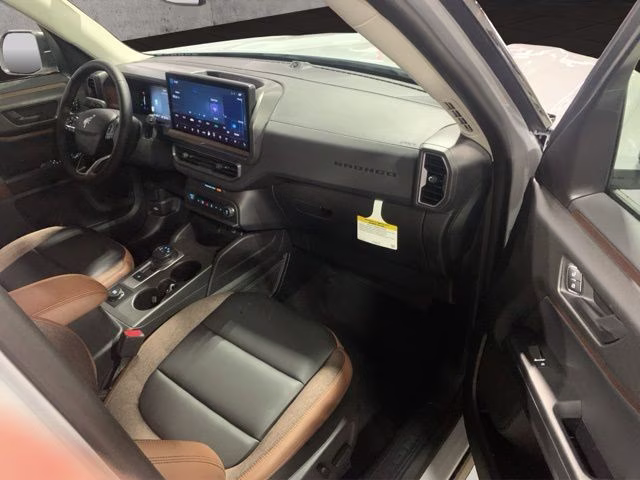 2026 Space White Metallic Ford Bronco Sport Outer Banks 4X4 SUV
