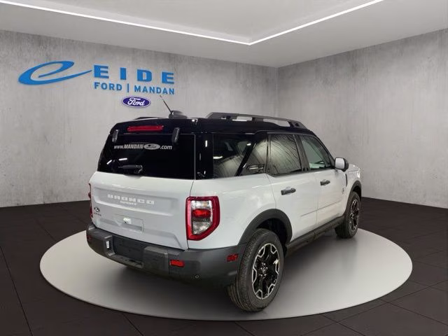 2026 Space White Metallic Ford Bronco Sport Outer Banks 4X4 SUV