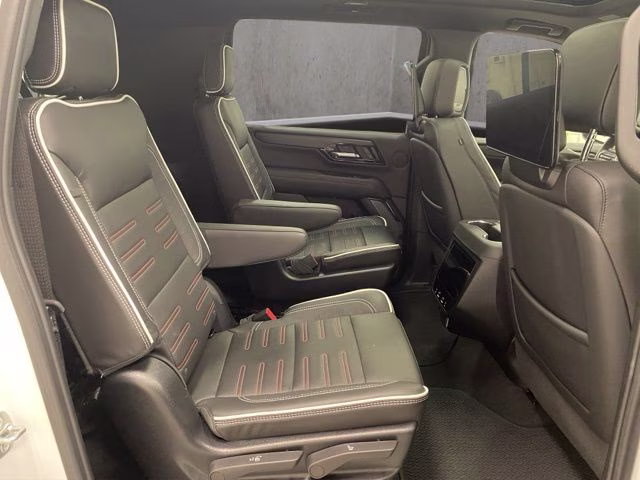 2025 Summit White GMC Yukon XL AT4 Ultimate 4X4 SUV