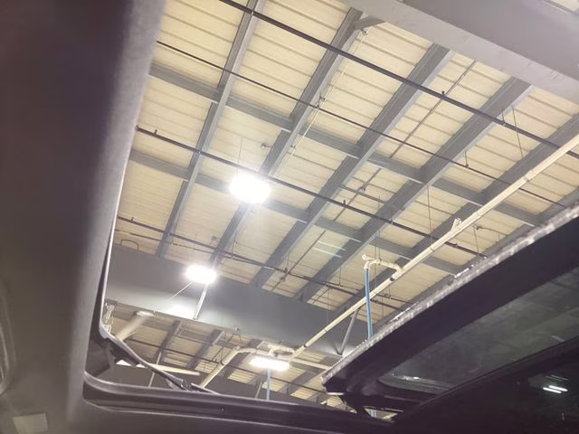 2025 Summit White GMC Yukon XL AT4 Ultimate 4X4 SUV