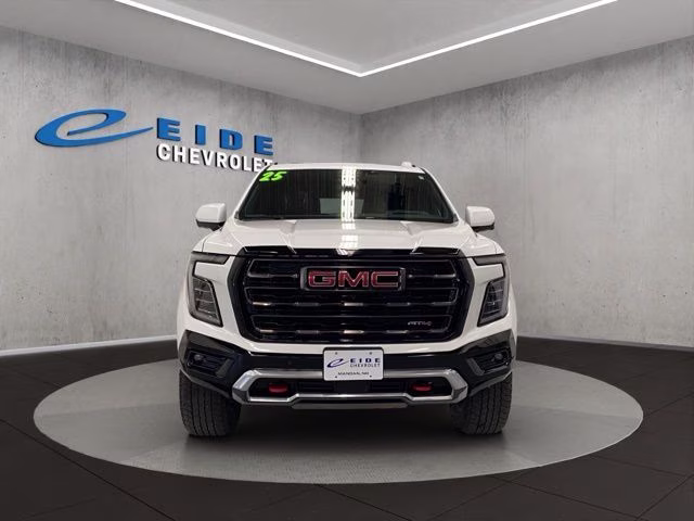 2025 Summit White GMC Yukon XL AT4 Ultimate 4X4 SUV