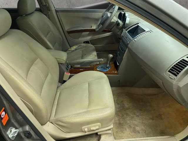 2004 Spirited Bronze Pearl Nissan Maxima 3.5 SL FWD Sedan