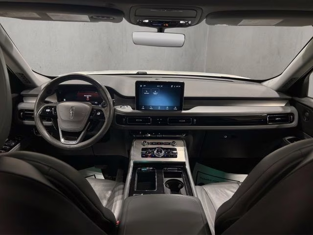 2021 Pristine White Lincoln Aviator Reserve AWD SUV