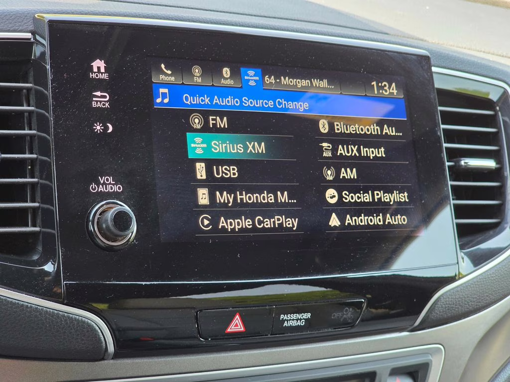 2023 Lunar Silver Metallic Honda Passport EX-L AWD SUV