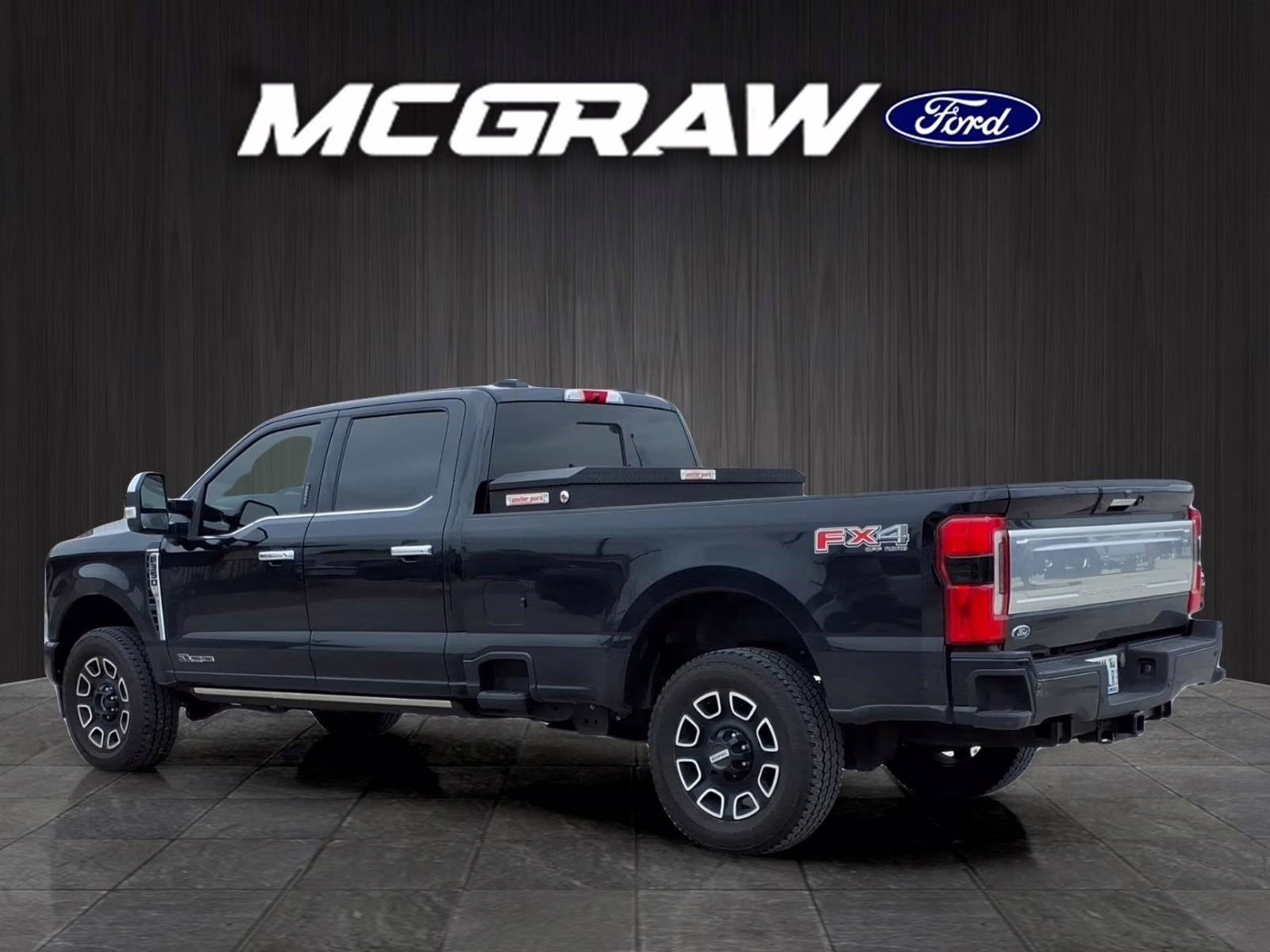 2024 Black Metallic Ford Super Duty F-350 SRW Platinum 4X4 Truck