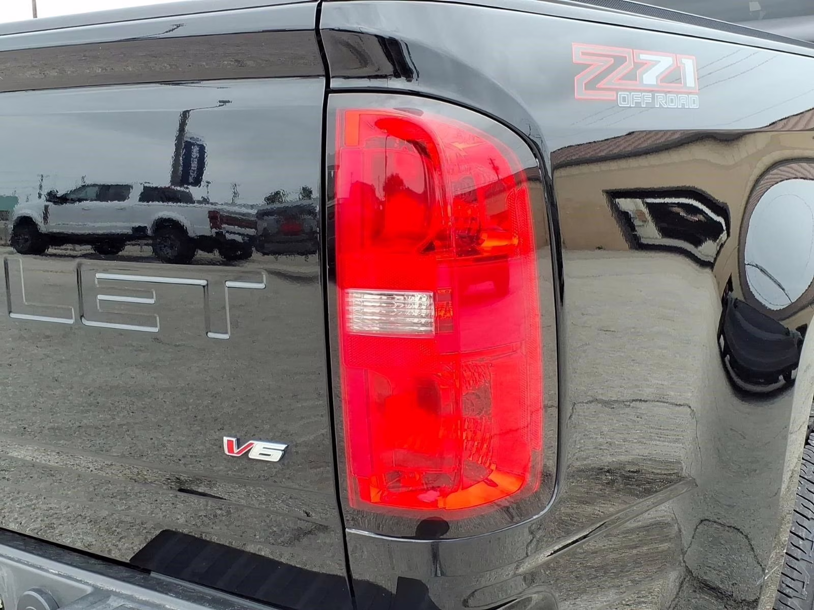 2021 Black Chevrolet Colorado Z71 4X4 Truck