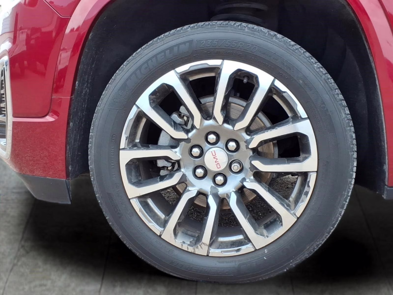 2020 Quartz GMC Acadia Denali FWD SUV