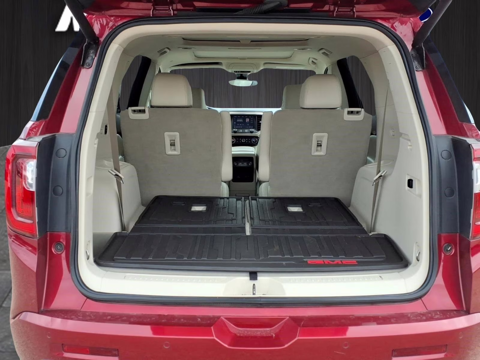 2020 Quartz GMC Acadia Denali FWD SUV