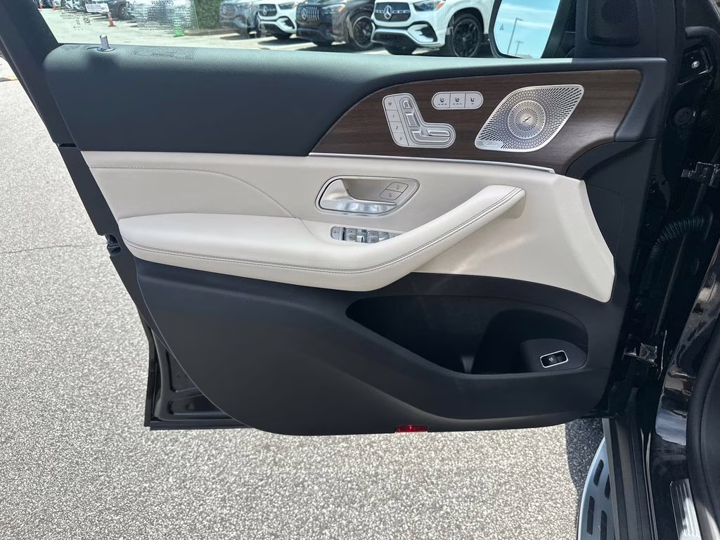 2026 Obsidian Mercedes-Benz GLE GLE 450 AWD SUV