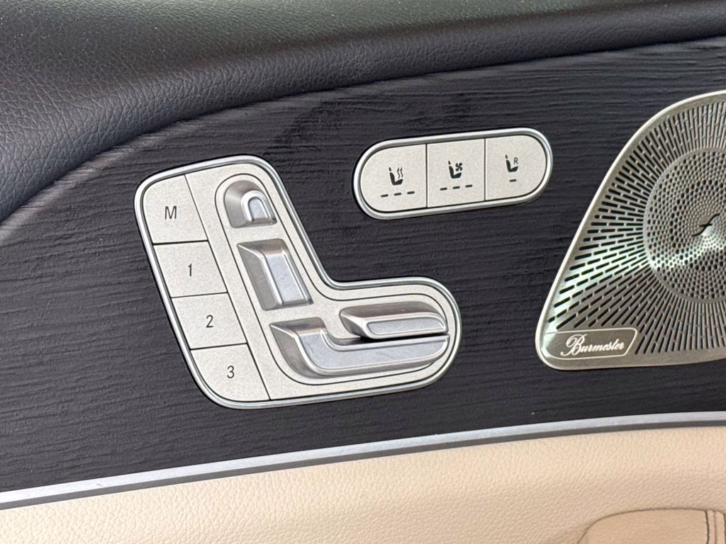 2024 MANUFAKTUR Diamond White Metallic Mercedes-Benz GLS GLS 450 AWD SUV
