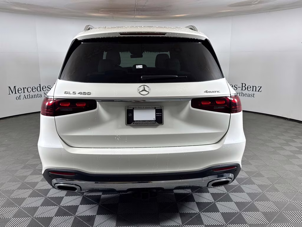 2024 MANUFAKTUR Diamond White Metallic Mercedes-Benz GLS GLS 450 AWD SUV