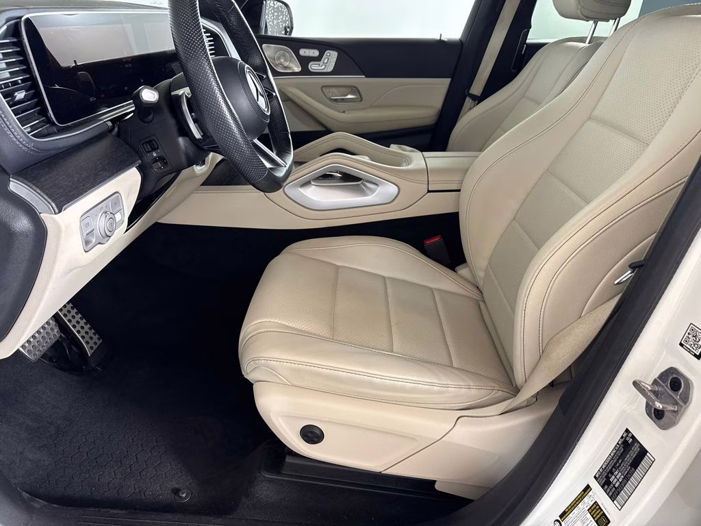 2024 MANUFAKTUR Diamond White Metallic Mercedes-Benz GLS GLS 450 AWD SUV