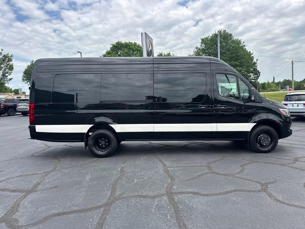2026 Obsidian Mercedes-Benz Sprinter 3500XD Cargo 170 WB RWD Van
