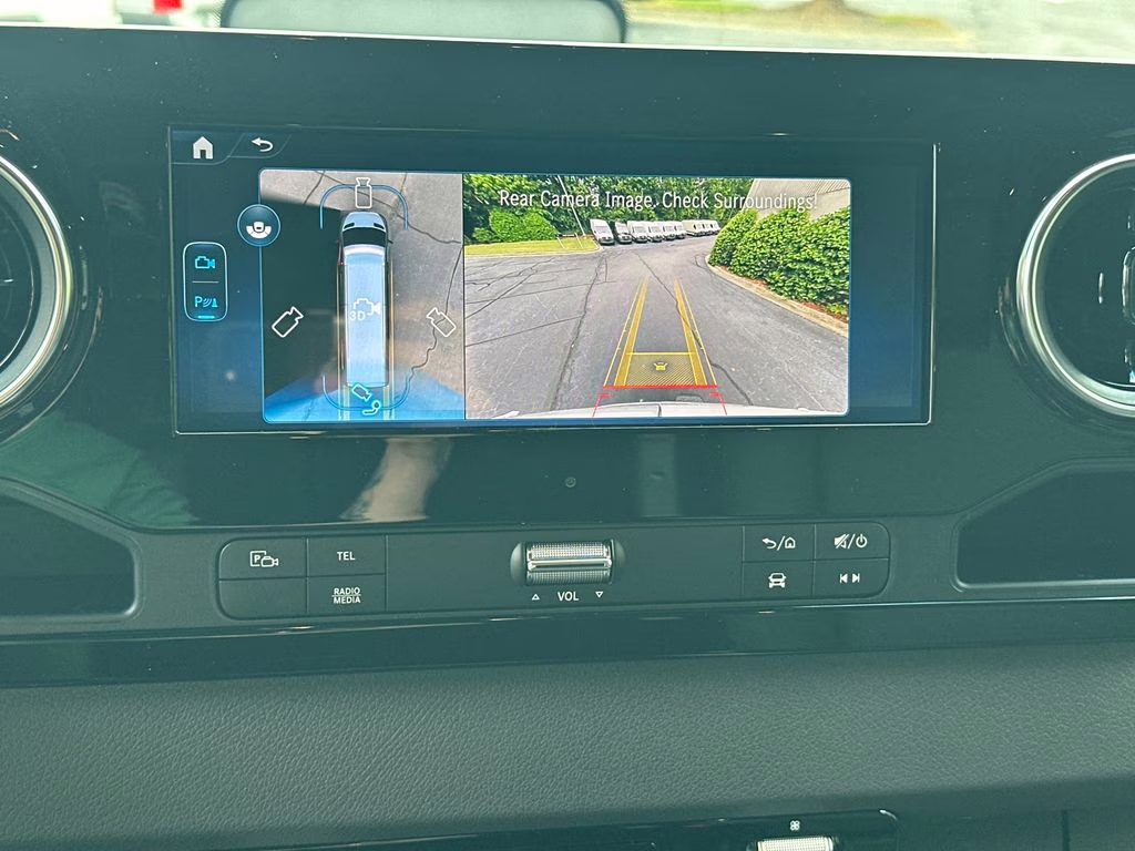 2026 Arctic Mercedes-Benz Sprinter 2500 Cargo 170 WB RWD Van