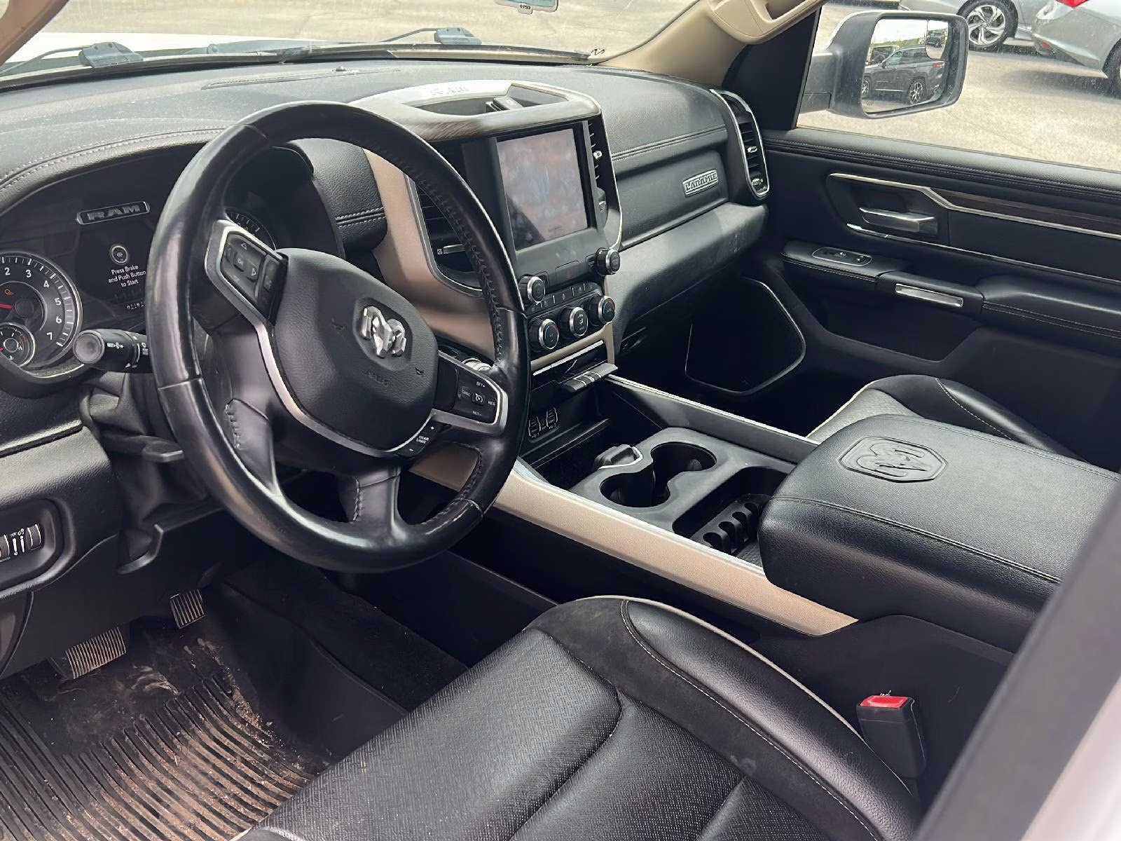 2020 Bright White Clearcoat Ram 1500 Laramie 4X4 Truck