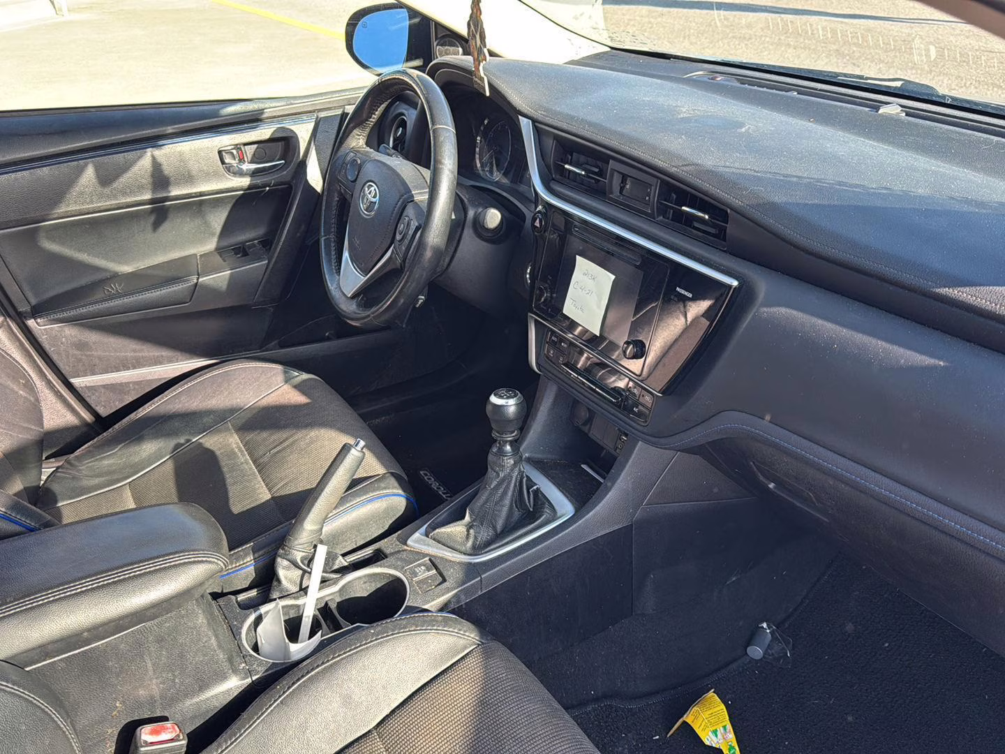 2017 Falcon Gray Metallic Toyota Corolla SE FWD Sedan