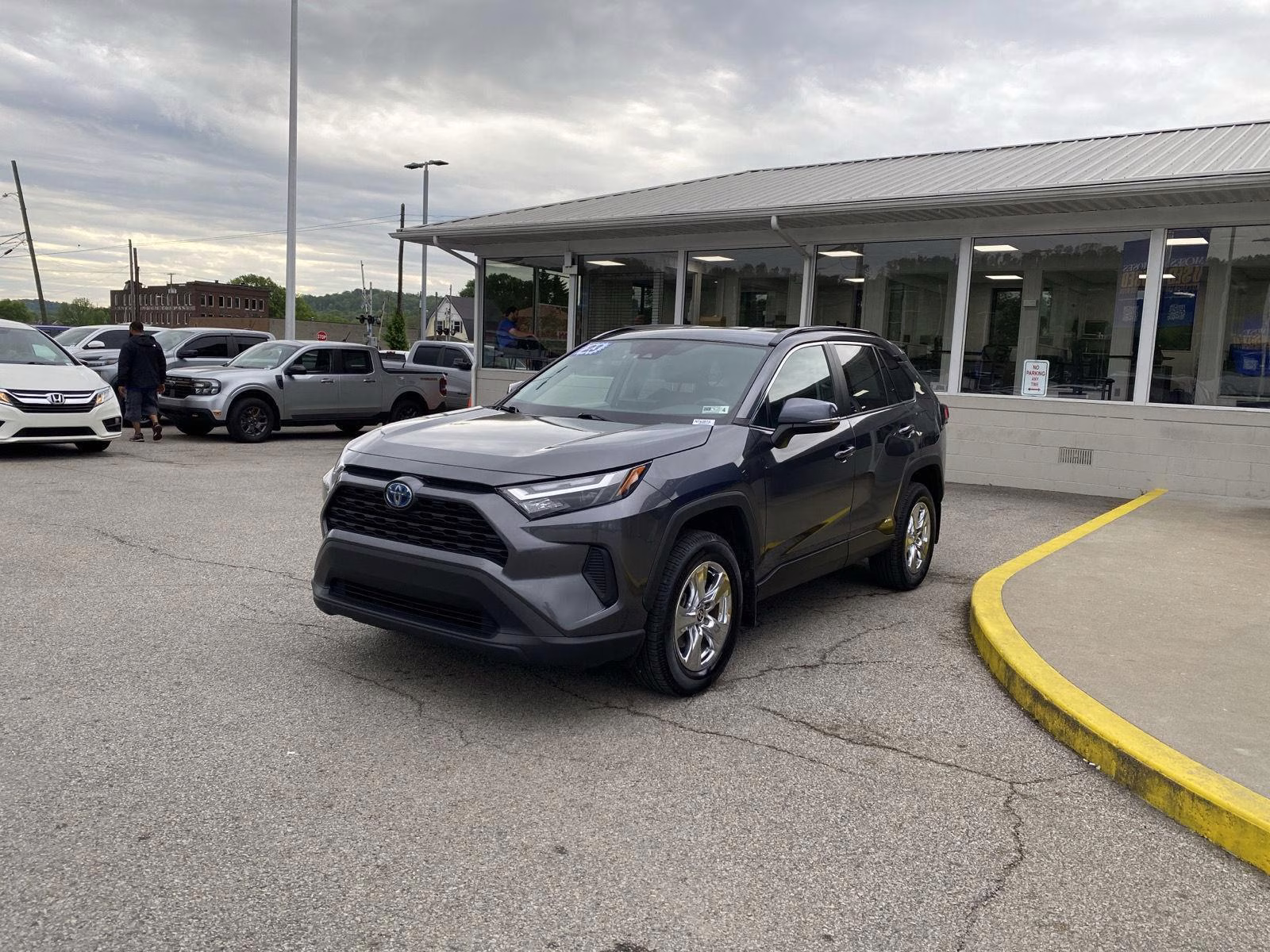 2023 Magnetic Gray Metallic Toyota RAV4 HYBRID SUV AWD