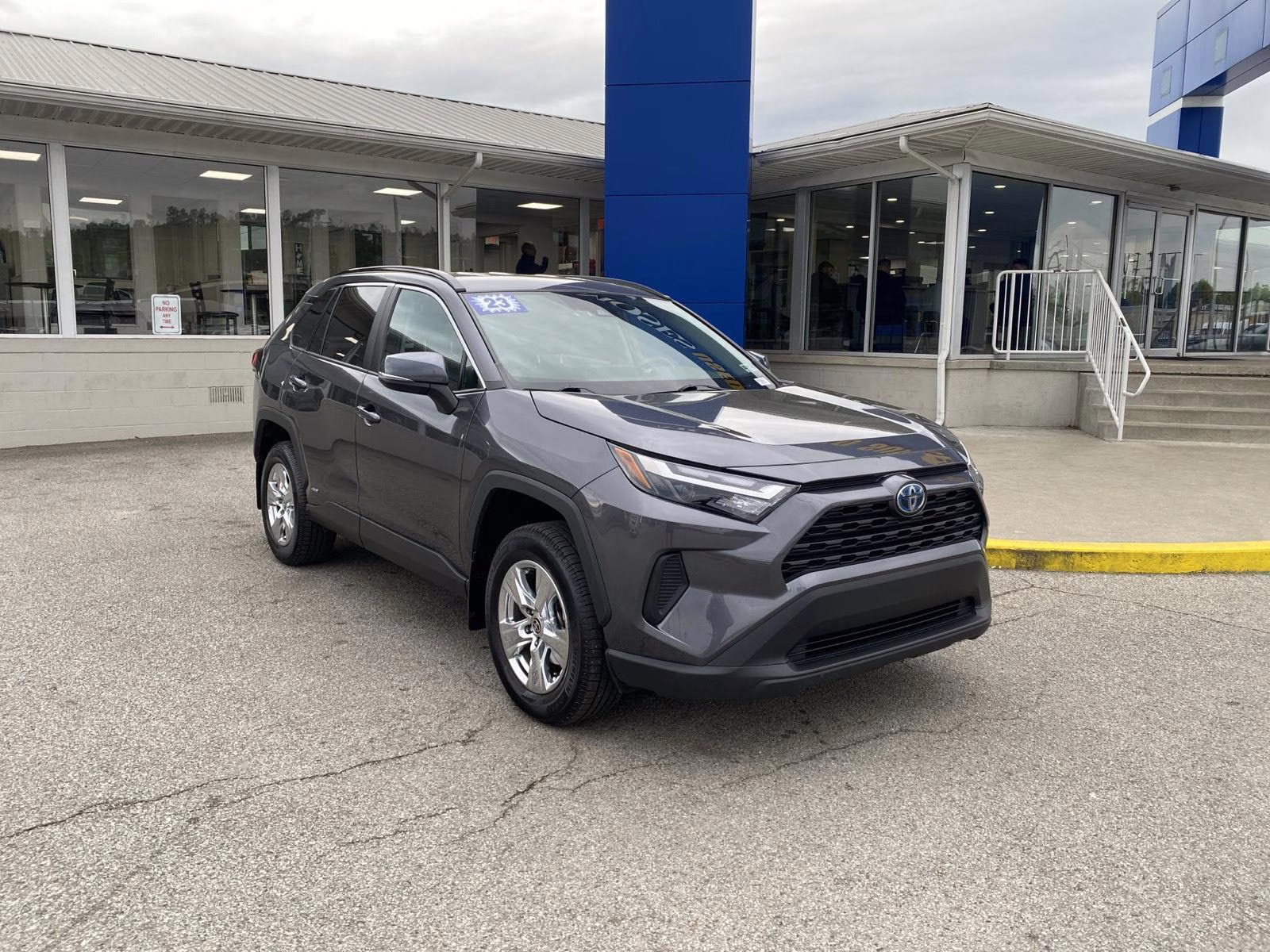 2023 Magnetic Gray Metallic Toyota RAV4 HYBRID SUV AWD